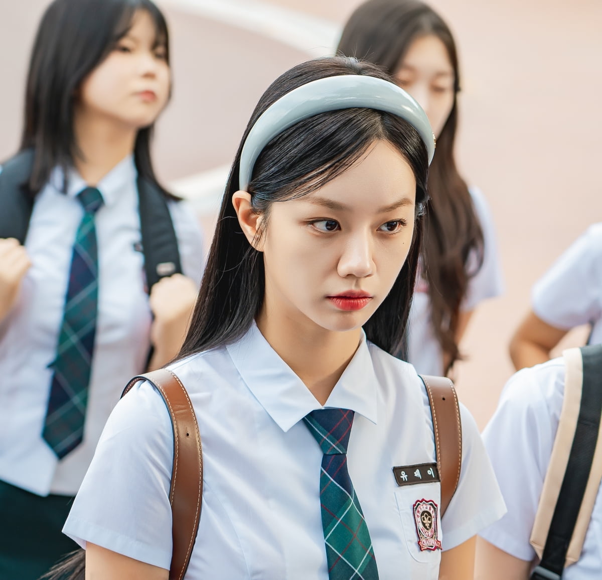 '금수저' 이혜리, 1등 놓쳤지만…74만원짜리 명품 머리띠만으로 눈에 띄네('선의의 경쟁')