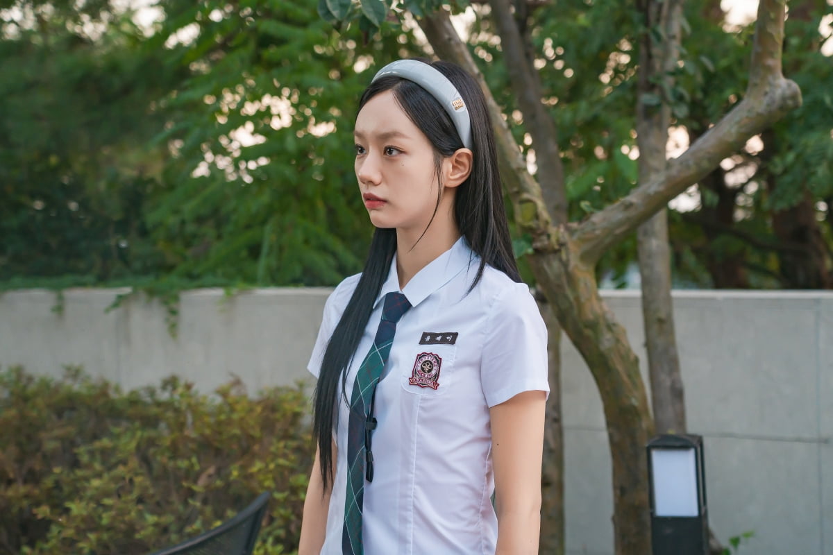 '금수저' 이혜리, 1등 놓쳤지만…74만원짜리 명품 머리띠만으로 눈에 띄네('선의의 경쟁')