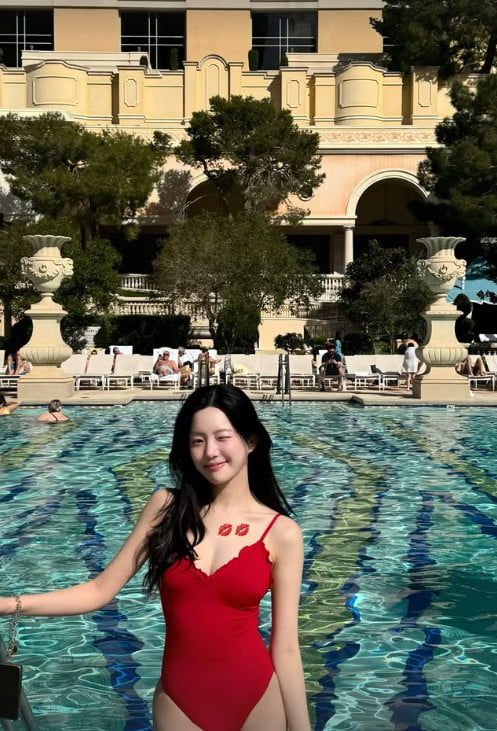 사진=이유비 SNS