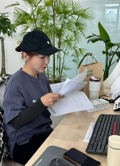 "잠 못 자고 일하는 중"…'상습 도박' 슈, 갓생 사는 근황 공개