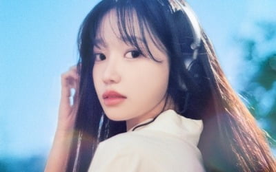 조유리, '오징어게임' 속 모습 사라졌다…팬콘 포스터도 사랑스럽네