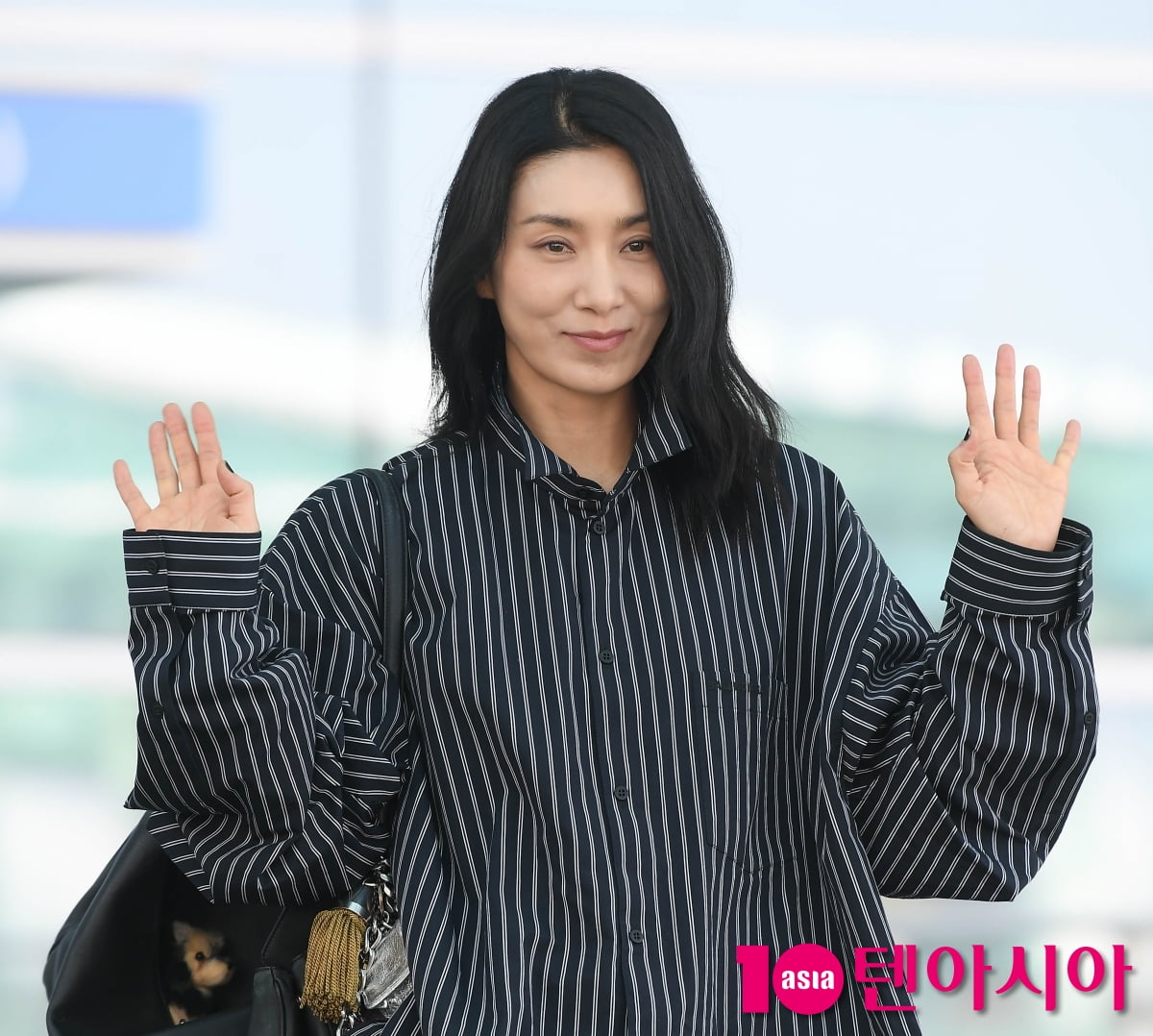김서형, 패션쇼 참석차 파리로 출국[TEN포토+]