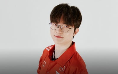 [공식] 페이커, '아이돌' 충격 변신하나…T1·제이웍스 MOU 체결 "롤 아이돌 선수단 양성할 것"