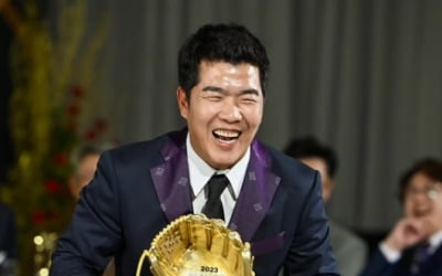 '최강야구' 정근우, 촬영 중 막말 논란 터졌다…"내가 이런 거 하려고 왔냐" ('겨울방학')