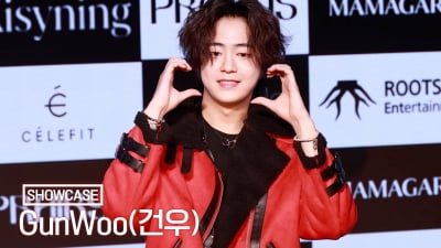 솔로로 돌아온 건우 'SHOT' 쇼케이스 핫한 현장 [TV10]