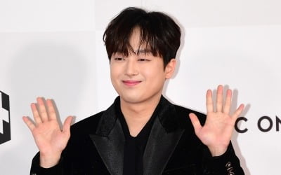 [종합] '대상' 이찬원, 녹화 중 결국 터졌다…"왜 이렇게까지 해야 돼? 이해 불가" ('톡파원')