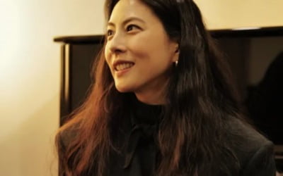 '♥카카오 전 대표' 박지윤, 출산 후에도 완벽 비주얼…청순+세련美 폭발
