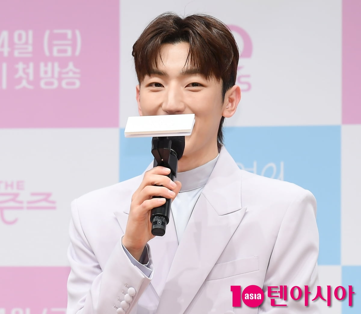 정동환, 칸타빌레 작가들도 있어요[TEN포토]