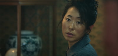 박보검♥아이유 뒷통수 맞았다…강말금, 푸근한 사투리로 접근하다 '돌변' ('폭싹')