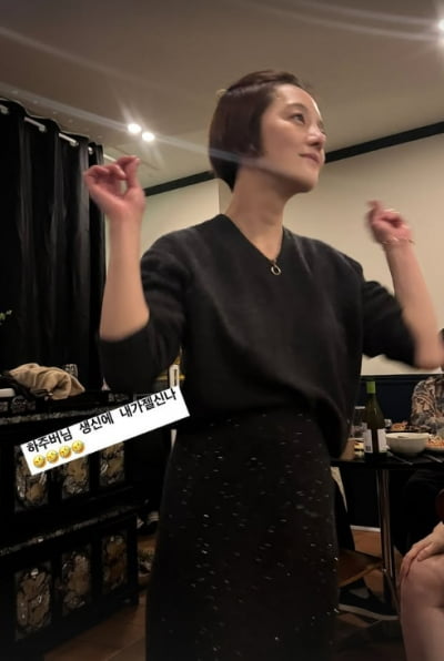 황보라, 하정우 생일 파티서 광란 댄스…"하주버님 생신 내가 제일 신나"