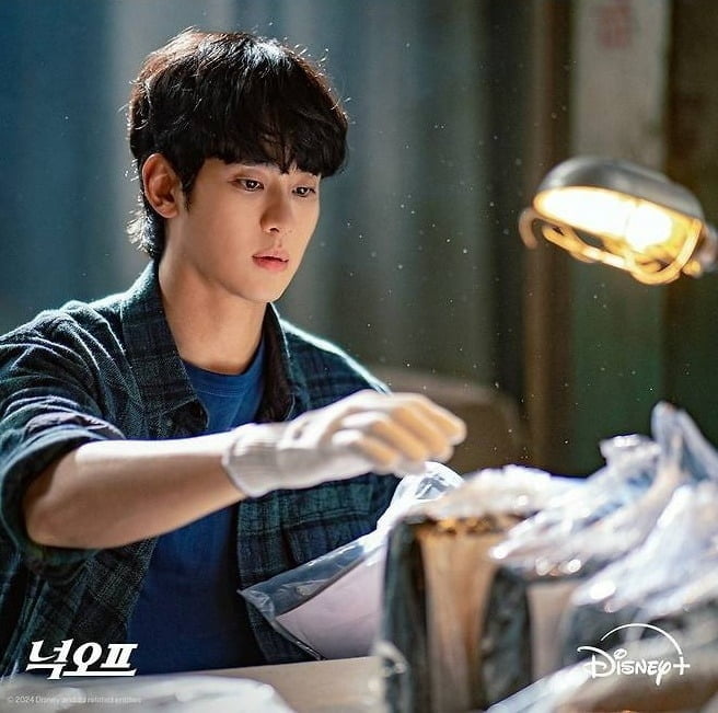 김수현 소속사의 무능한 대처, 김새론·서예지도 피해자였다 [TEN피플]