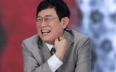 '64세' 이경규, 깜짝 고백했다…"청와대 제 집 드나들 듯 다녀" ('미스터리')