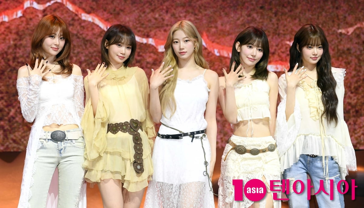 르세라핌, 미니 5집 'HOT' 으로 컴백[TEN포토+]