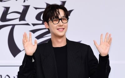 '펜트하우스' 윤종훈, 10년째 ♥동거인과 "한번도 안 싸워"…생일상에 손편지까지 ('편스토랑')
