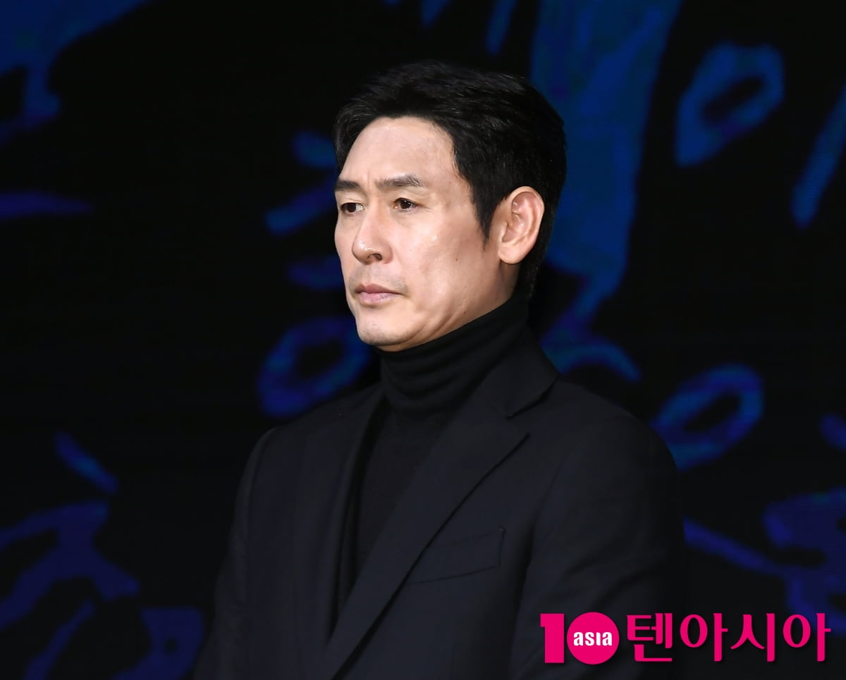 '하이퍼나이프' 설경구, 카리스마 넘치는 의사[TEN포토+]