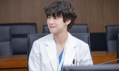 아이돌 출신 멤버, 의사로 전향했다…종로 대학병원서 포착, 레지던트 1년차 ('언슬전')
