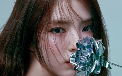 한소희, 전종서와 영화 찍은 이유 밝혔다 "지금의 패기여야만 가능…여배우 합 최대치" [화보]
