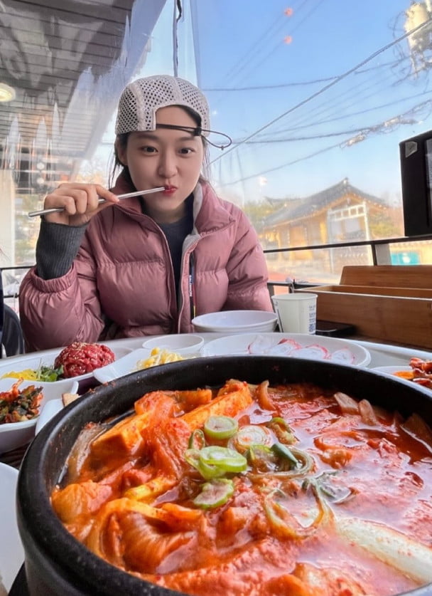 사진=설현 SNS