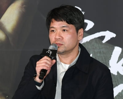 김형주 감독, 고증속에서 절충하며 영화 '승부' 만들었다[TEN포토]