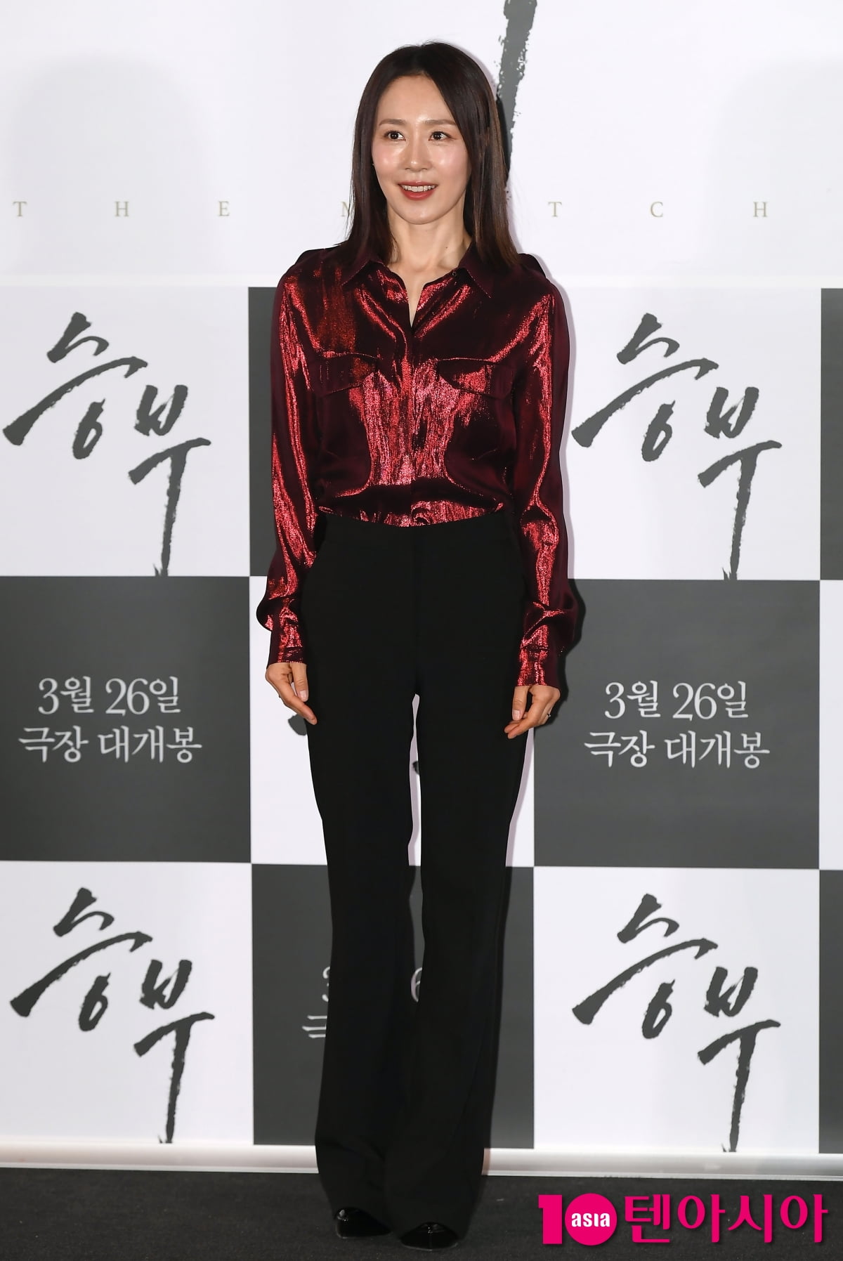 문정희, 화려한 레드...아름다운 미소[TEN포토+]
