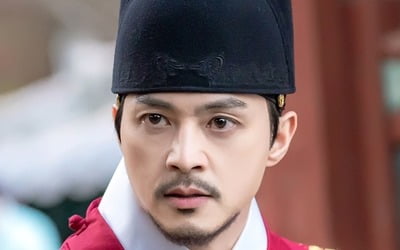40대 차은우라더니…'43세' 김지훈, 곤룡포 입으니 더 빛나는 원조 얼굴천재 ('귀궁')