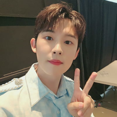 93년생 진욱, 알고보니 두 아이 아빠…"1년 전 ♥일반인과 혼전임신"[TEN이슈]