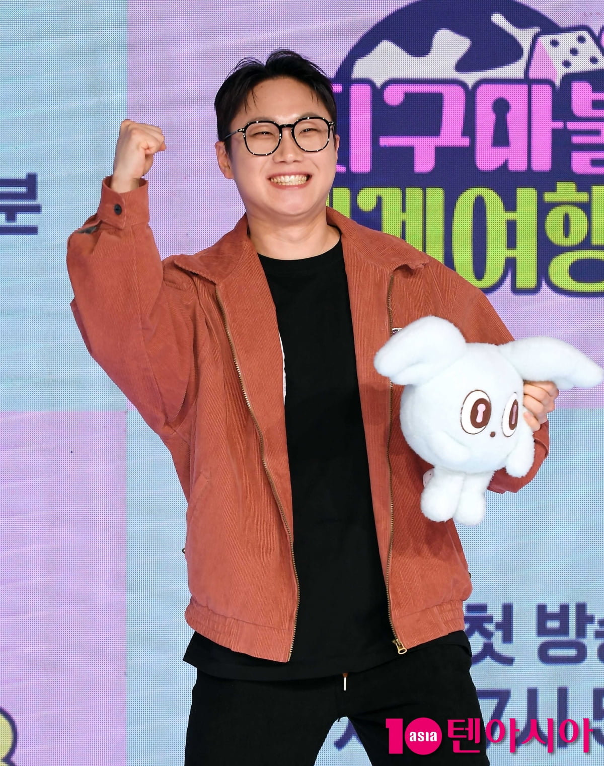 '지구마블3' 빠니보틀, 맏형의 힘찬 파이팅![TEN포토+]