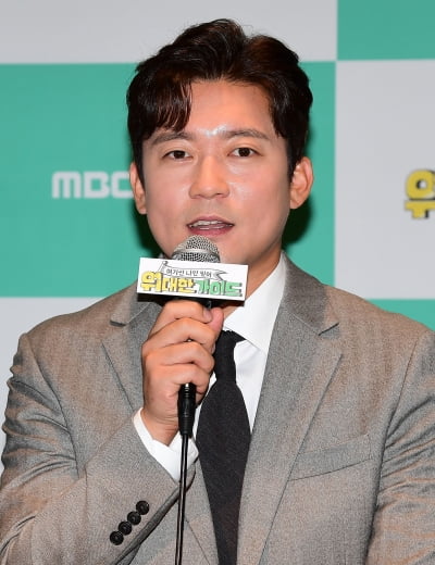 '억대 계약금' 김대호, 퇴사하니 얼굴 활짝 피었네…"오지 여행 원해" ('위대한 가이드')
