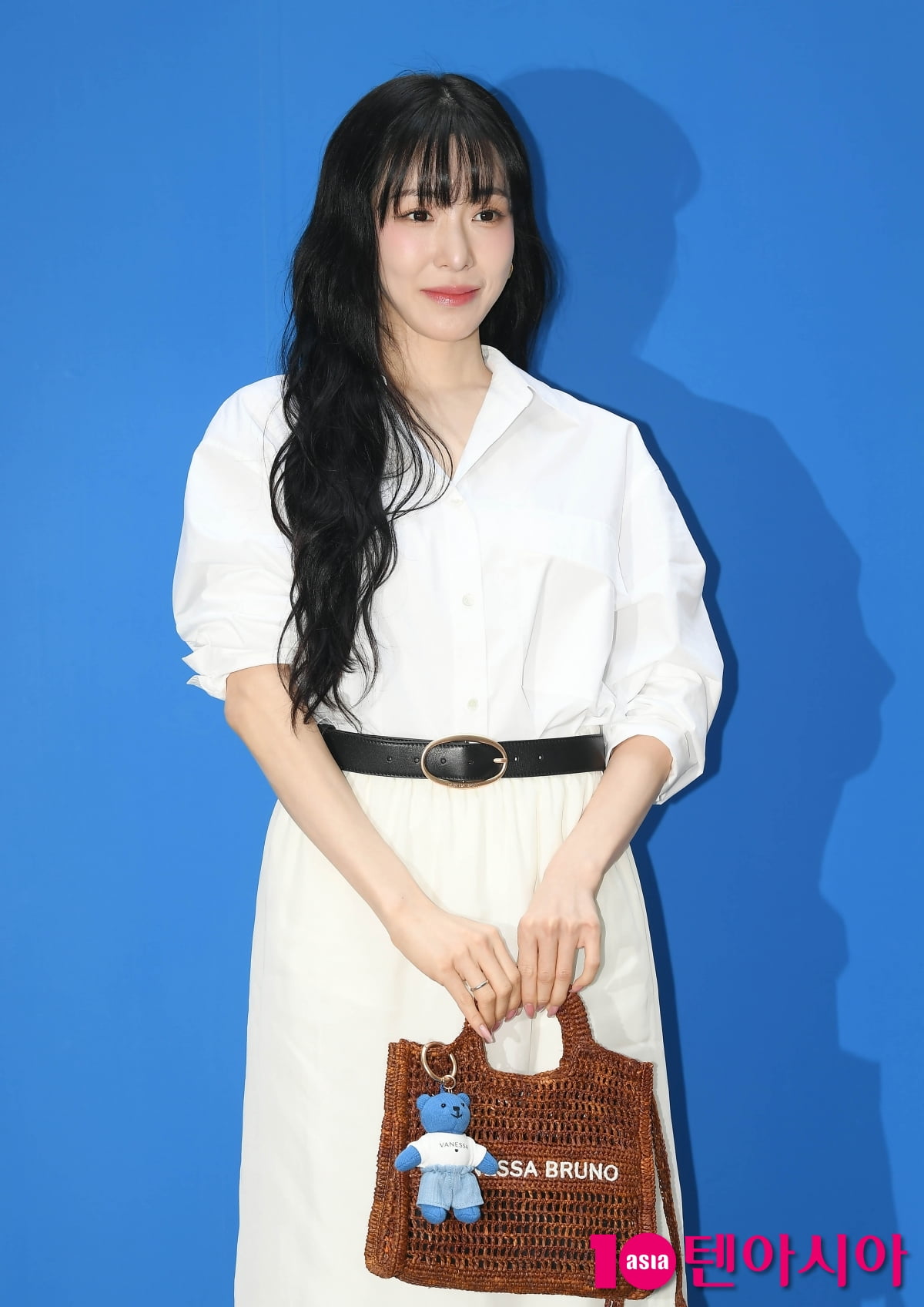 티파니 영, 클로즈업을 부르는 세젤예 미모...꽃 한송이[TEN포토+]