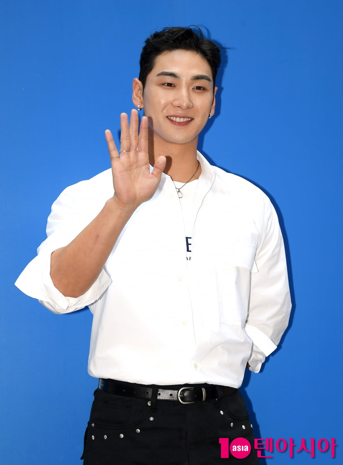 백호, 상남자 포스...태평양 어깨[TEN포토+]