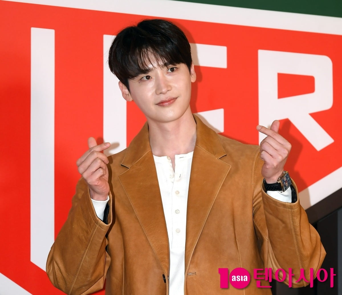 '아이유♥' 이종석, 선행 커플 아니랄까봐…1억으로 기부 행렬 동참 "누적 3억" [공식]