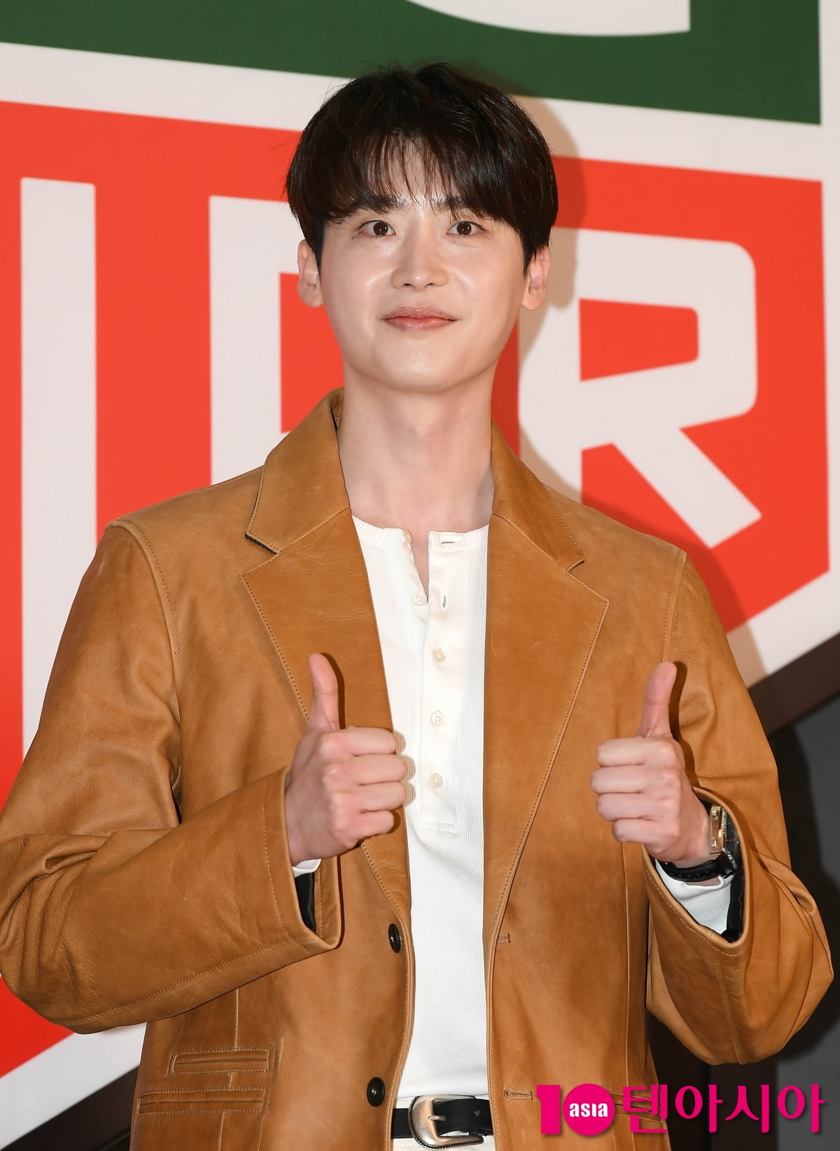 이종석, 꿀 떨어지는 하트... 보기만 해도 설레네[TEN포토+]