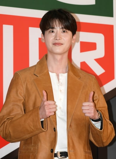 이종석, 꿀 떨어지는 하트... 보기만 해도 설레네[TEN포토+]