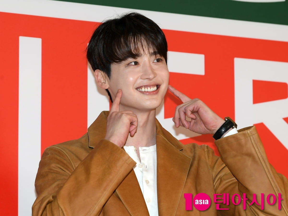 이종석, 극강의 남친美... 아이유가 반한 꽃미소[TEN포토+]