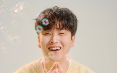 송민준, 임영웅·박현호 이겼다…화이트데이 기념 사탕 선물하고 싶은 트로트 男가수 1위 [TEN차트]