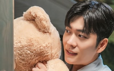 1%대 시청률 굴욕 못 씻었는데…강태오♥이선빈, 핑크빛 불거진 데이트 현장 ('감자연구소')