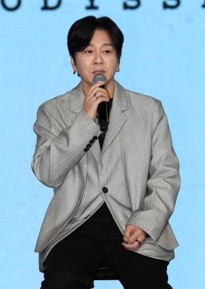 '희귀암 투병' 윤도현, 故 신해철과 인연 각별했다…"프로듀서 하고 싶어 해" ('보고싶었어')