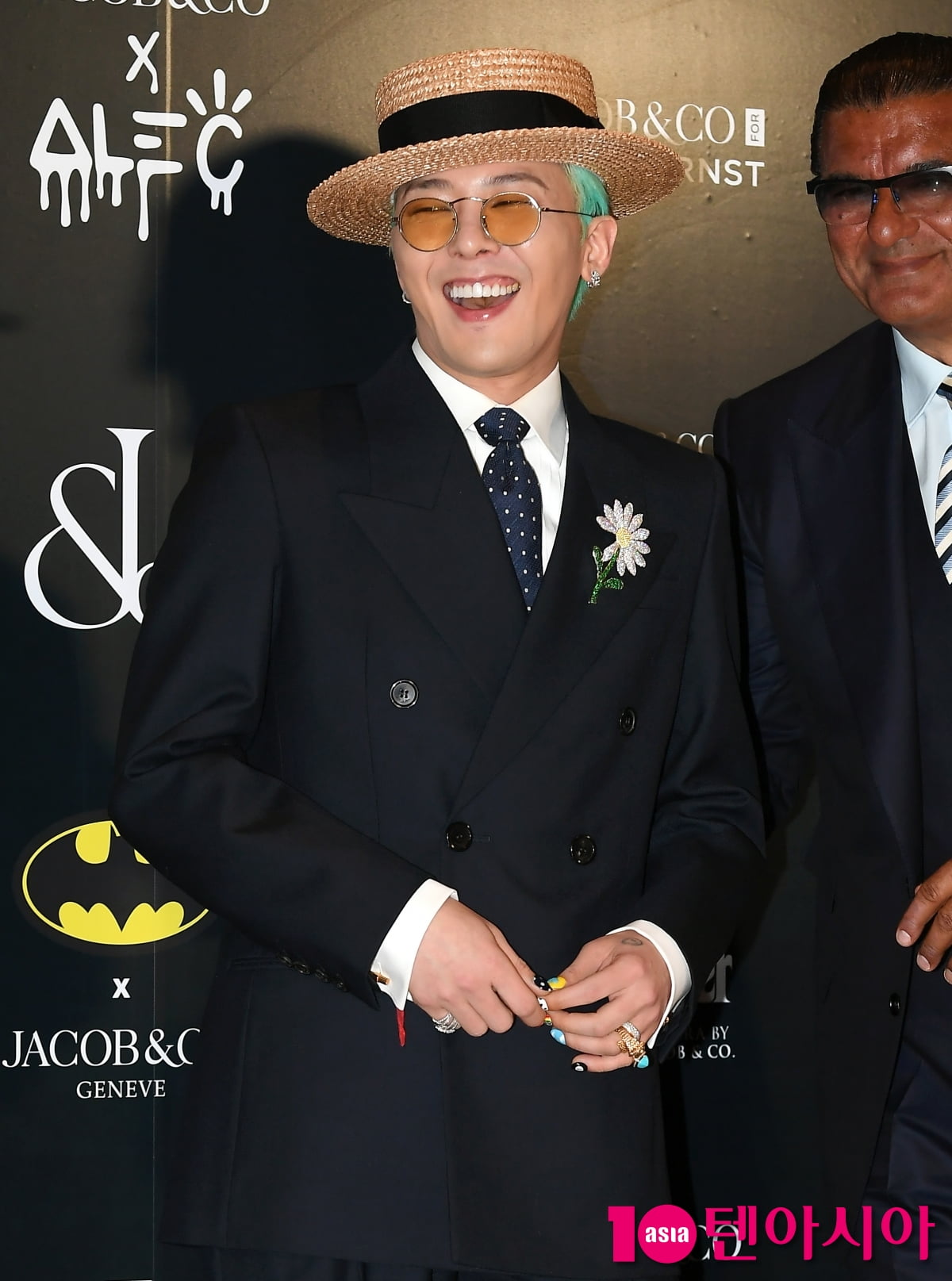 텐아시아 DB