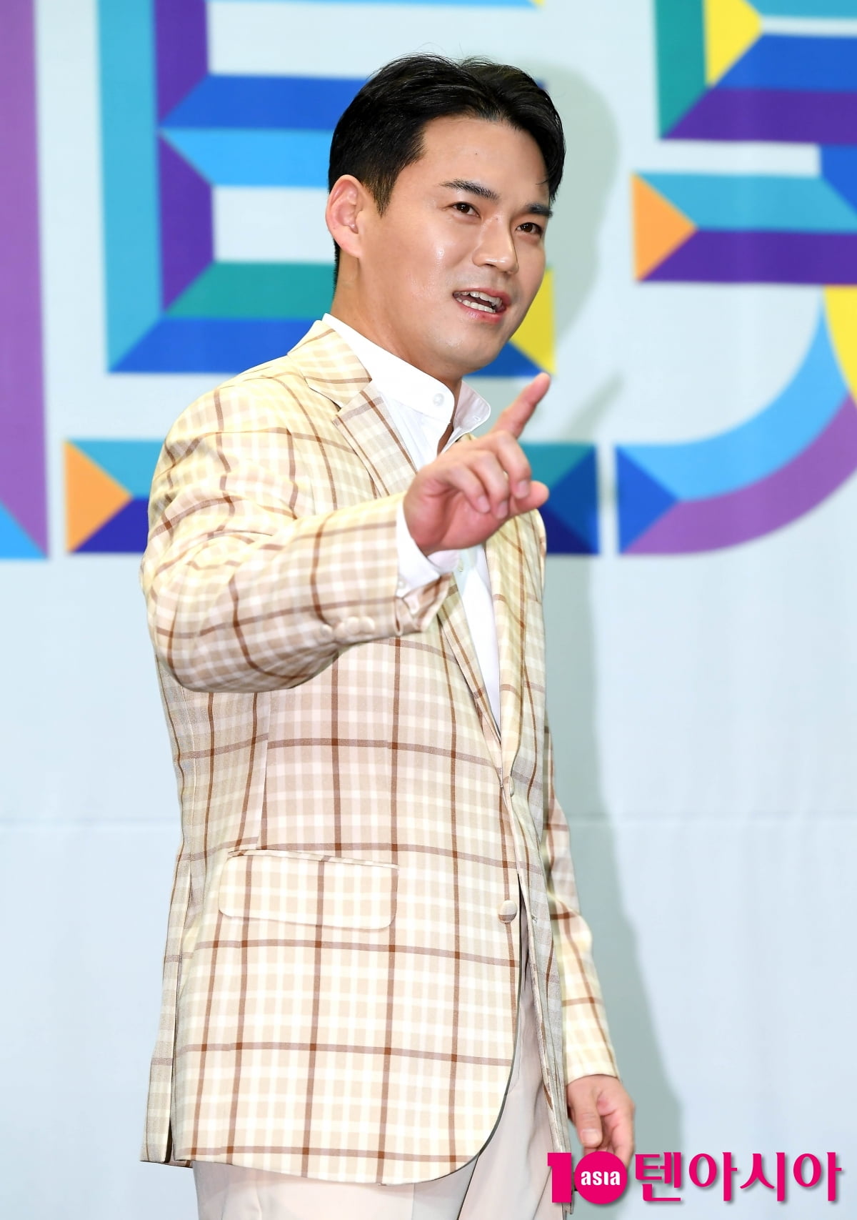 천록담(이정), 신인 트롯가수 인사드립니다[TEN포토+]