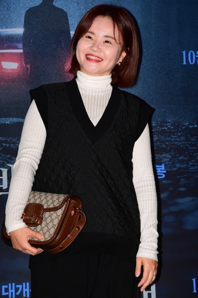 '목사♥' 김효진, 45세에 자연임신…"그 나이에도 남편하고 사랑하냐고"('탐비')