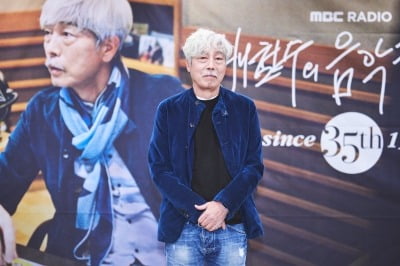 '71세' 배철수, 아이돌 K팝에 소신 발언 …"AI가 부른 것 같아, 사운드 거의 비슷" ('음악캠프')