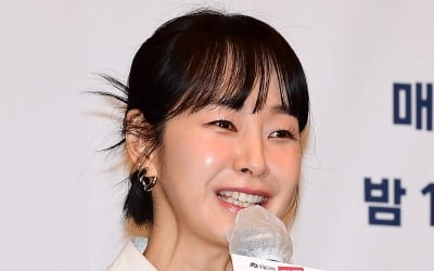 [종합] '50세 돌싱' 명세빈, 소개팅 주선 거절했다…황정음 "썩어 문드러질 몸" ('솔로라서')