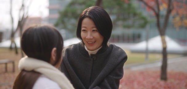 [종합] 전혜진 가족, 끝내 행복 찾았다…"몰라줘서 미안해" 눈물, 자체 최고치 종영 '3.3%' ('라이딩인생')