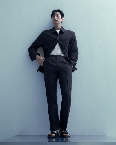 '45세' 정성일, 유재석과 슈트핏까지 똑 닮았네…'178cm 71kg' 패션모델 발탁