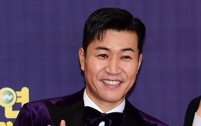 [종합] '11살 연하♥' 김종민, 프랑스로 신혼여행 간다…"허니문베이비 생길 수도" ('신랑수업')