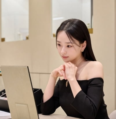 '체조요정' 손연재, 믿기 힘들겠지만 이 외모가 '30대+아들맘'