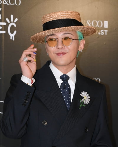 [공식] 영하 0도에 1시간 지연…지드래곤, 결국 사과했다 "기상 악화로 인한 안전상 이유" [전문]