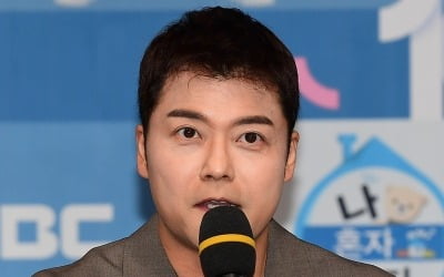 '47세' 전현무, 산티아고 800km 순례길에 입이 '떡'…"눈물 나겠다" ('톡파원')