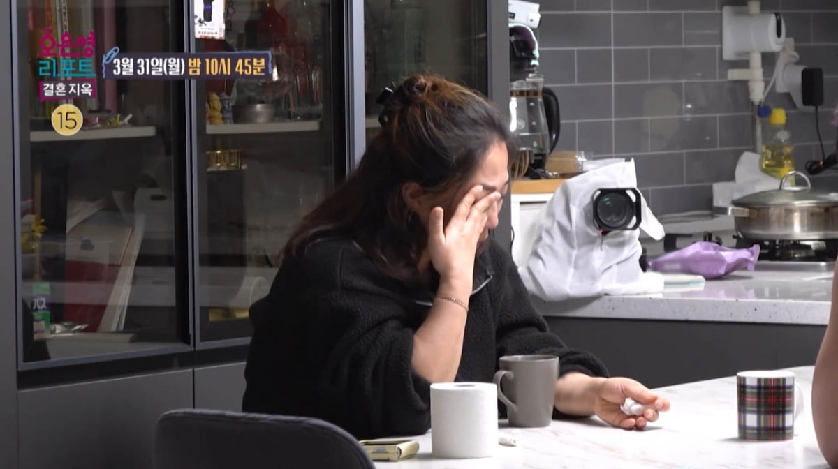 "대답해" 아내 오열에도 입꾹닫 남편…"겉과 속사정 달라"('결혼지옥')