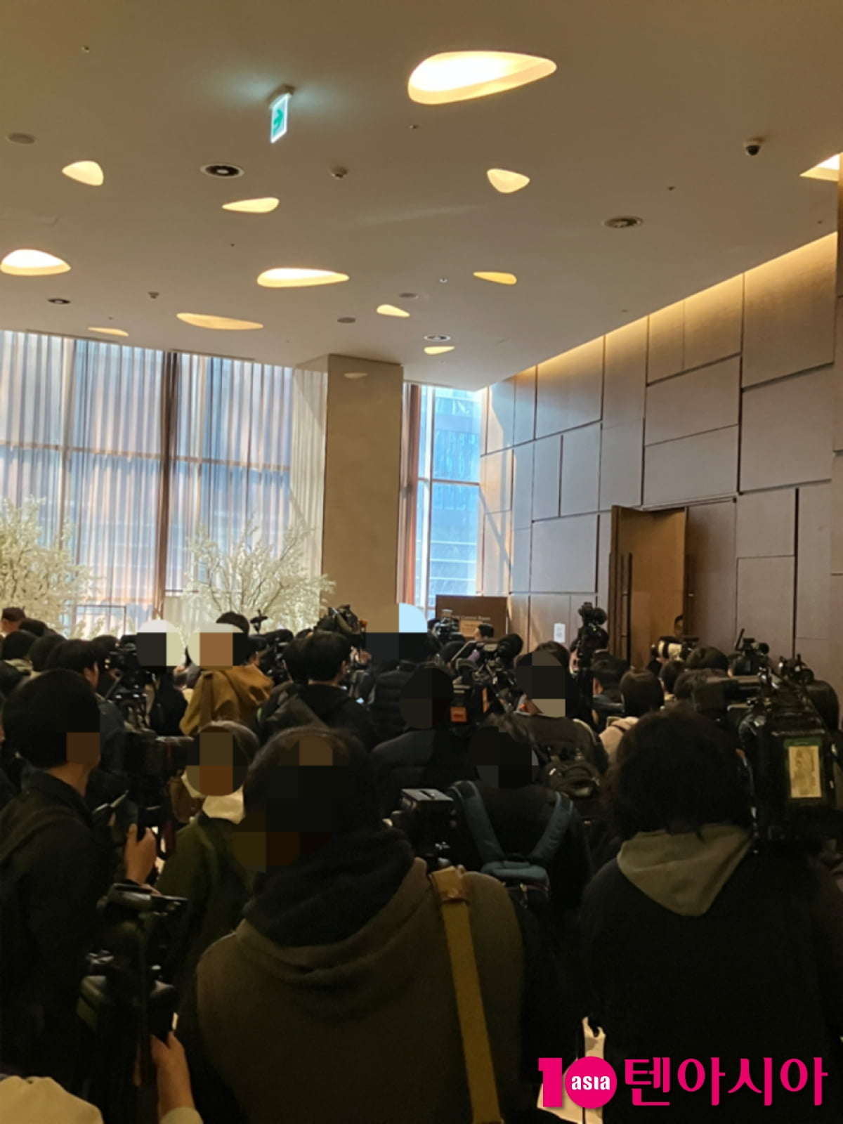 텐아시아 DB